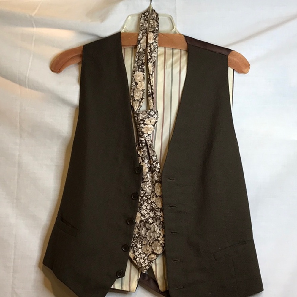 Vest and tie